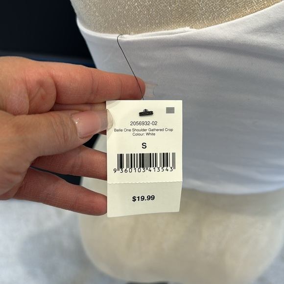 One shoulder gathered top - Picture 3 of 3